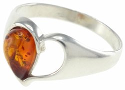 Каблучка з бурштином «Серце»